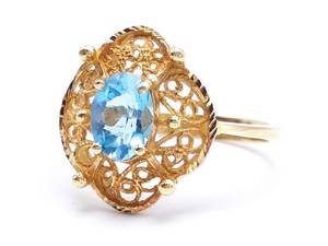 lot 36 image: Beautiful Swiss Blue Topaz Filigree Estate Ring in 14k Yellow Gold