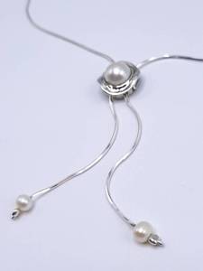lot 101 image: Ladies Pearl Estate Necklace in Sterling Silver Made in Israel