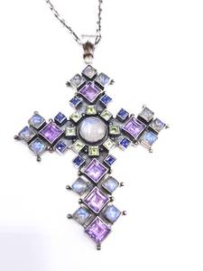 lot 108 image: Stunning Gem Encrusted Cross Estate Necklace in Sterling Silver