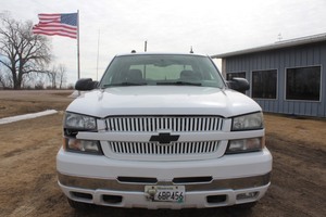 lot 5160 image: 2004 Chevrolet Silverado 2500 LT Crew Cab Duramax Diesel