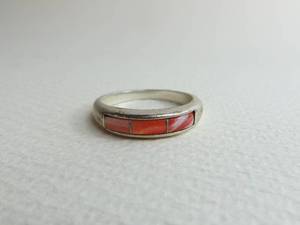 lot 9 image: Southwestern Style Sterling Band with Red Stones