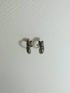 lot 24 image: Sterling Silver Cat Hoop Earrings