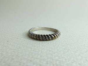 lot 39 image: Twisted Sterling Silver Band