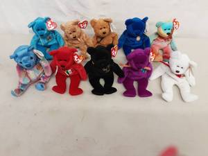 Lot Of 10 Beanie Babies