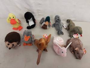 Lot Of 10 Beanie Babies