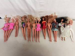 12 Assorted Barbie & Fashion Dolls