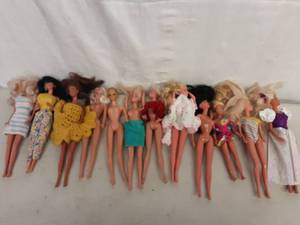 12 Assorted Barbie & Fashion Dolls