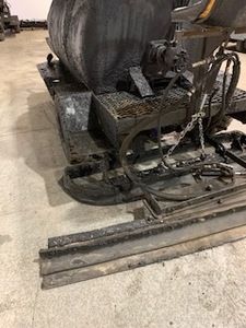 2014 SealMaster SP-300 Gas-Powered Squeegee Sealcoating Machine