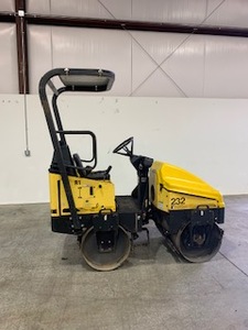 2012 Wacker RD11 Gas Asphalt Roller - - - RESERVE IS SET AT $6,000