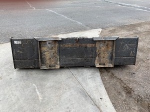 Case 78 Skid-Loader Bucket
