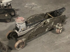 (2) Service Jacks & (1) Drill
