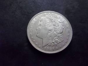 lot 33 image: 1921  Morgan Silver Dollar