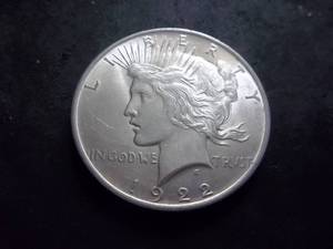 lot 38 image: 1922  Silver Peace Dollar