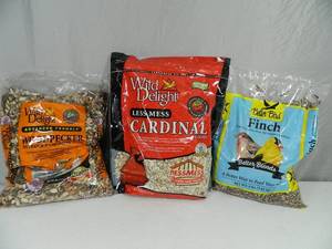 3 New Bags of Bird Food