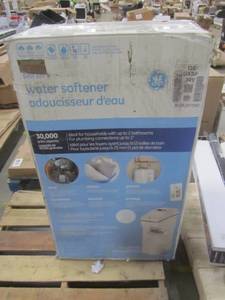 lot 51 image: GE 30,000 Grain Water Softener GXSF30V