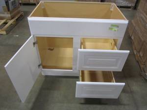 lot 53 image: Project Source 36-in White Bathroom Vanity Cabinet V38137-PS
