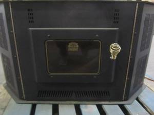 lot 72 image: Amaizablaze Corn Pellet Burning Stove Up to 50,000 BTU Fireplace Adjustable 4100