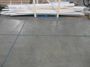 lot 201 image: WHOLESALE MIXED PALLET OF TRIM AND MOLDING