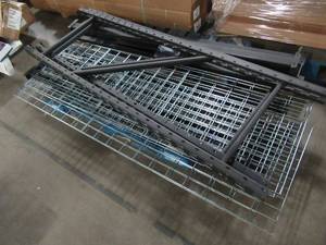 lot 205 image: HUSKY HEAVY DUTY SHELVING UNIT.