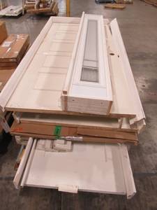 lot 220 image: WHOLESALE MIXED PALLET OF MISCELLANEOUS DOORS (SLABS AND FRAMED MAINLY INTERIOR)
