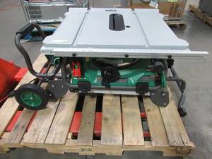 lot 235 image: Hitachi 10-in Carbide-tipped 15-Amp Table Saw, C10RJ - Missing Rip Fence Guard.