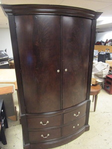 lot 125 image: ARMOIREENTERTAINMENT CONSOLE
