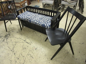 lot 137 image: SAFAVIEH CHAIRS, STORAGE BENCH