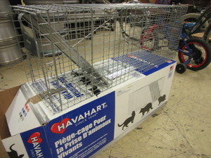 lot 152 image: LIVE ANIMAL CAGE TRAP
