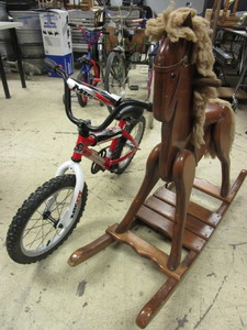 lot 157 image: WOOD ROCKING HORSE, CHILD DYNACRAFT MISFIT BIKE