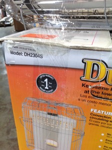 Pallet whit DuraHeat 23,800 BTU Indoor Kerosene Portable Heater Original costumer returns