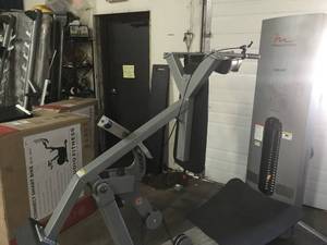 lot 15 image: Freemotion Leg Press Selectorized Machine