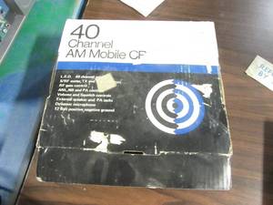 lot 12 image: Citizens Band 40 Channel AM Mobile CB Radio