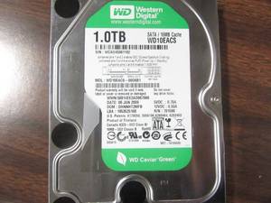 lot 20 image: Western Digital 1 TB Hard Drive pn WD10EACS