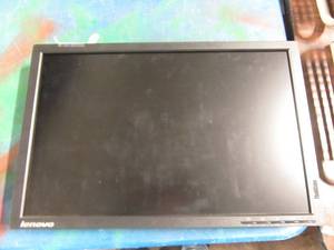 lot 49 image: Lenovo 20 in LCD Monitor no stand