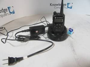 lot 77 image: Motorola Radius CP125