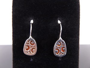lot 74 image: .925 Sterling Silver Inlayed Pink Coral Scrolled Hook Earrings
