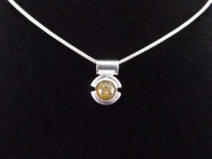 lot 6 image: .925 Sterling Silver Green Opal Cabochon Pendant Necklace