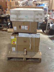 lot 38 image: PALLET OF KITCHENBATHROOM APPLIANCES