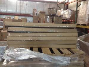lot 39 image: Pallet whit RAB EZPAN2X4-50D10 EDGELIT PANEL 2X4 50W 5000K 120-277V RECESSED DIM LED WH