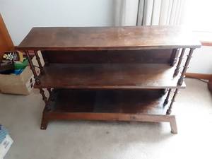 lot 5 image: Book Shelf 36x13x28