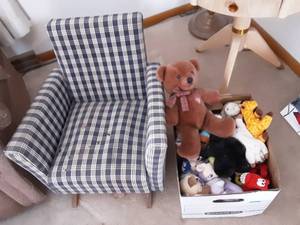 lot 9 image: Childs Platform Rocker & Box Of Stuffed Animals (Disney & Beanie Babies)