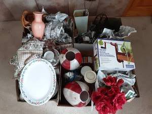 lot 22 image: 5-Boxes Of House Hold Misc
