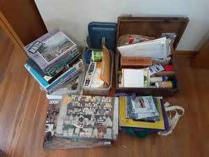 lot 37 image: Lot Of Puzzles & Craft Items