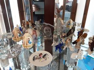 lot 53 image: Collection Of Goebel Owls & Other Fine Collectibles