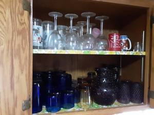 lot 60 image: Contents Of All Upper Kitchen Cabinets