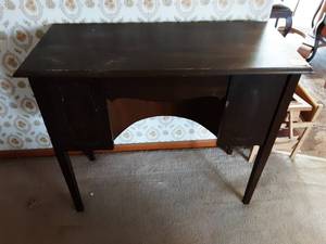 lot 74 image: Vintage Dressing Table With 1-Drawer 35x16x30