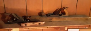 lot 88 image: 2-Old Plane Tools, 1-Level