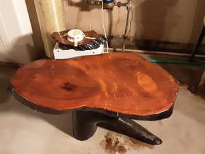 lot 122 image: Live Edge Log Table & Clock