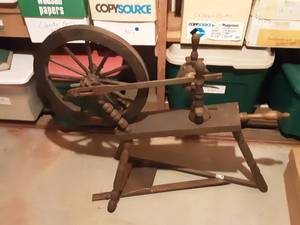 lot 124 image: Spinning Wheel