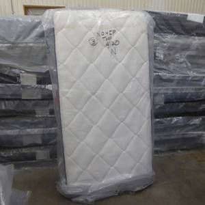 Brand New Sealy Response Essentials Faithful Plush Twin Mattress